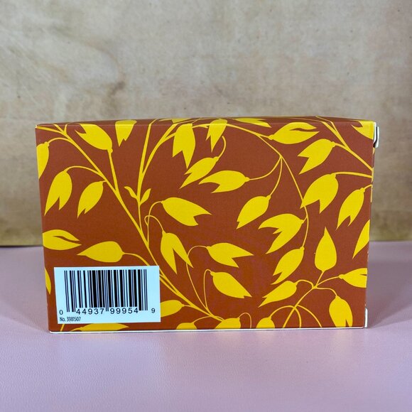 Crabtree & Evelyn Oatmeal and Wheatgerm Triple Milled Soap Bar 7 oz - Picture 2 of 4